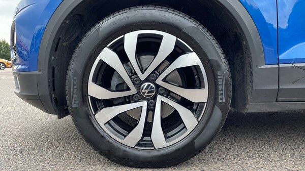Used Volkswagen T-Roc 2021 for sale - 75987500: Photo 17