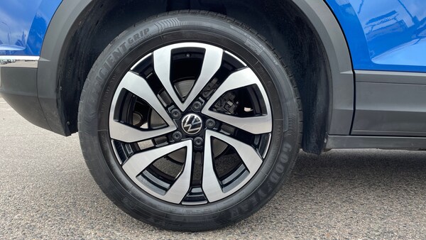 Used Volkswagen T-Roc 2021 for sale - 75987500: Photo 19