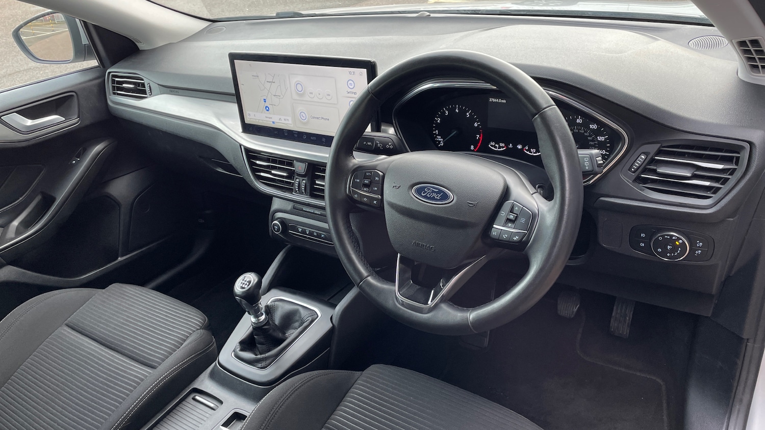 Used Ford Focus 2023 for sale - 76784901: Photo 9
