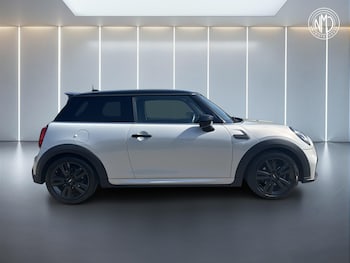 Used MINI Hatch 2022 for sale - 79348660: Photo