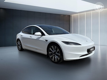 Used Tesla Model 3 2024 for sale - 79349188: Photo
