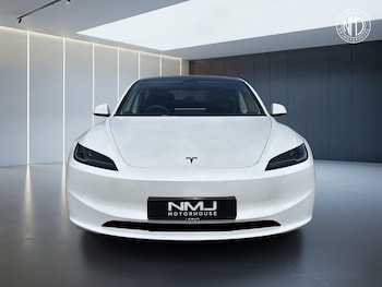 Used Tesla Model 3 2024 for sale - 79349188: Photo