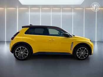 Used Renault 5 2026 for sale - 79645611: Photo