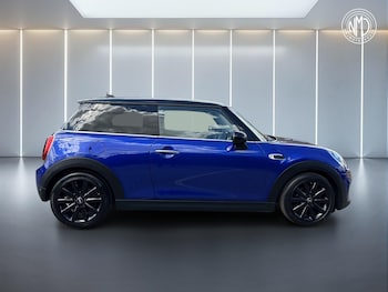 Used MINI Hatch 2019 for sale - 79349186: Photo