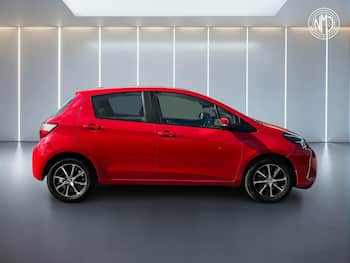 Used Toyota Yaris 2018 for sale - 79622373: Photo