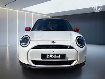 Used MINI Cooper 2024 for sale - 79348898: Photo