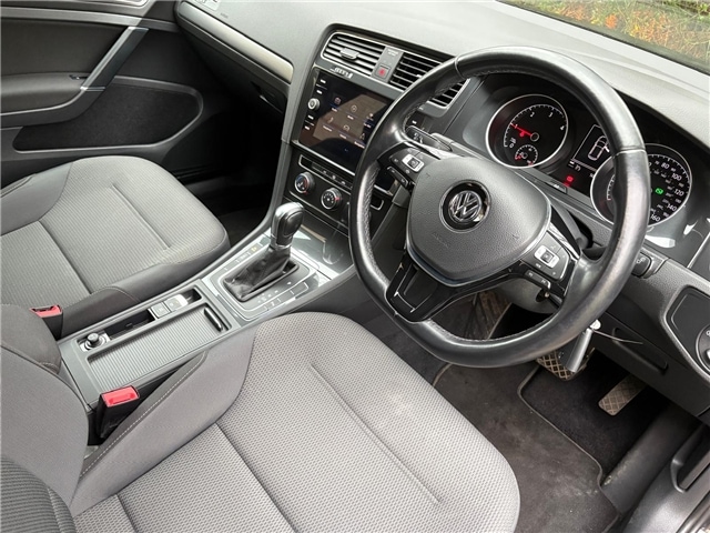 Used Volkswagen Golf 2018 for sale - 77280615: Photo 11