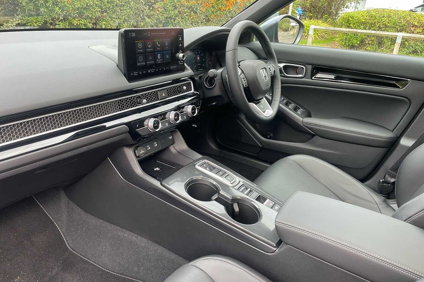 Used Honda Civic 2025 for sale - 76025871: Photo 2