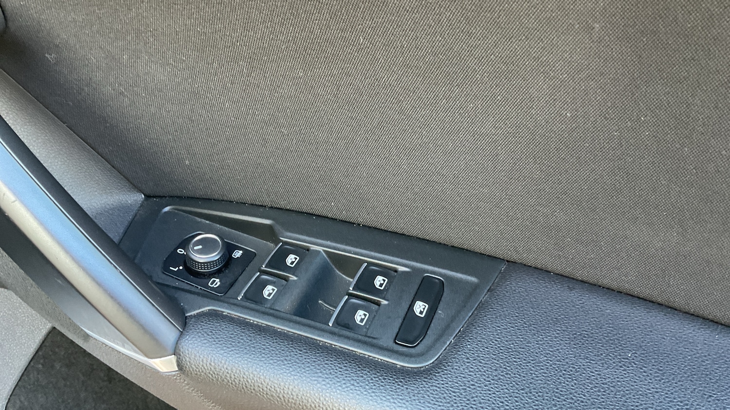Used Volkswagen Tiguan 2017 for sale - 76327791: Photo 12