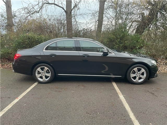 Used Mercedes-Benz E Class 2016 for sale - 77634410: Photo 2