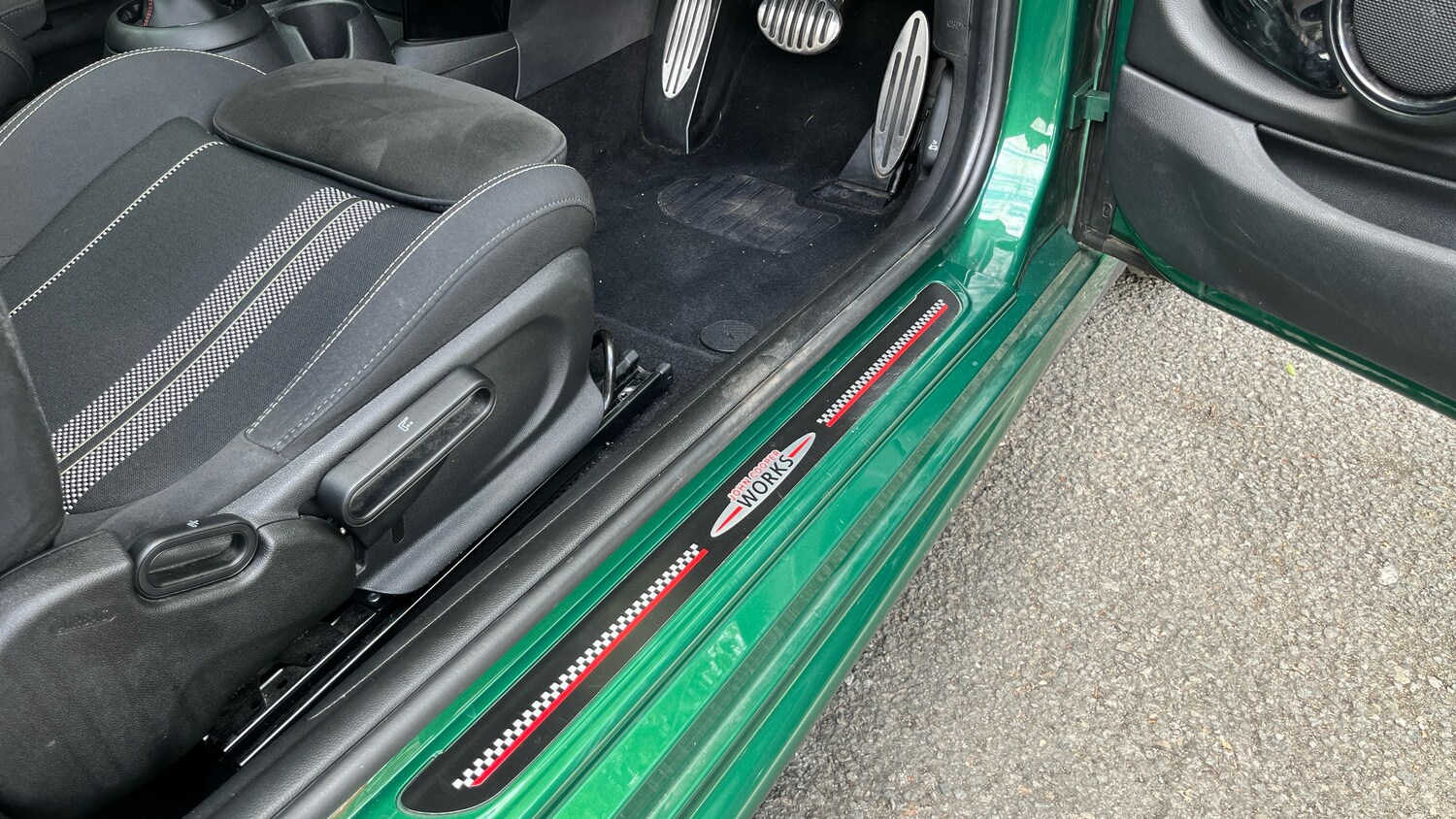 Used MINI Hatch 2020 for sale - 75859575: Photo 21