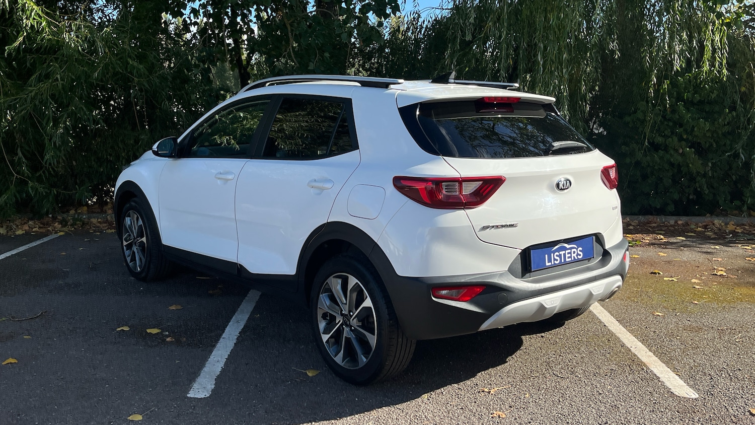Used Kia Stonic 2018 for sale - 76061613: Photo 2