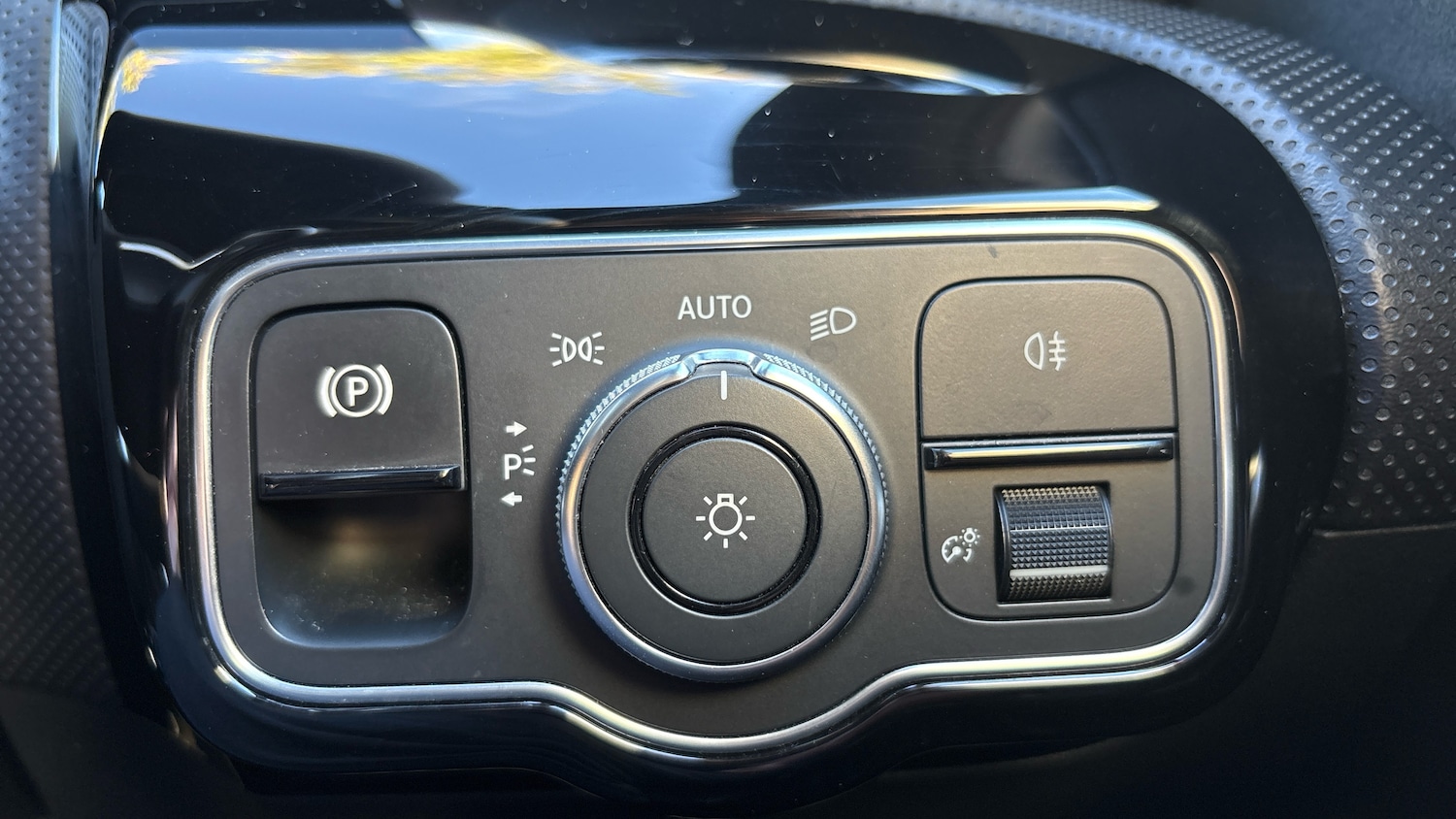 Used Mercedes-Benz A-Class 2018 for sale - 77706107: Photo 17