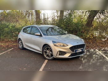 2020 (20) - 1.5 EcoBlue 120 ST-Line 5dr