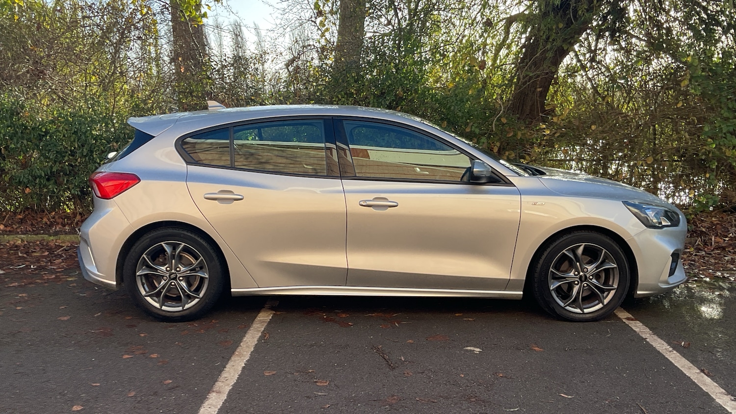 Used Ford Focus 2020 for sale - 76574692: Photo 3