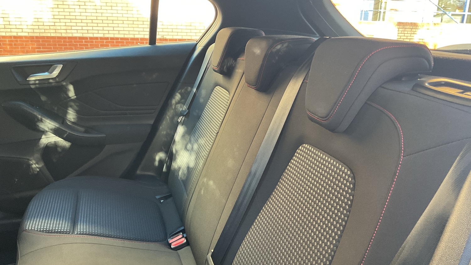 Used Ford Focus 2020 for sale - 76574692: Photo 9