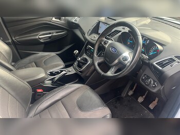 Used Ford Kuga 2016 for sale - 76372361: Photo