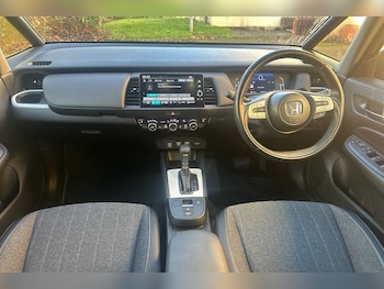 Used Honda Jazz 2023 for sale - 76716665: Photo