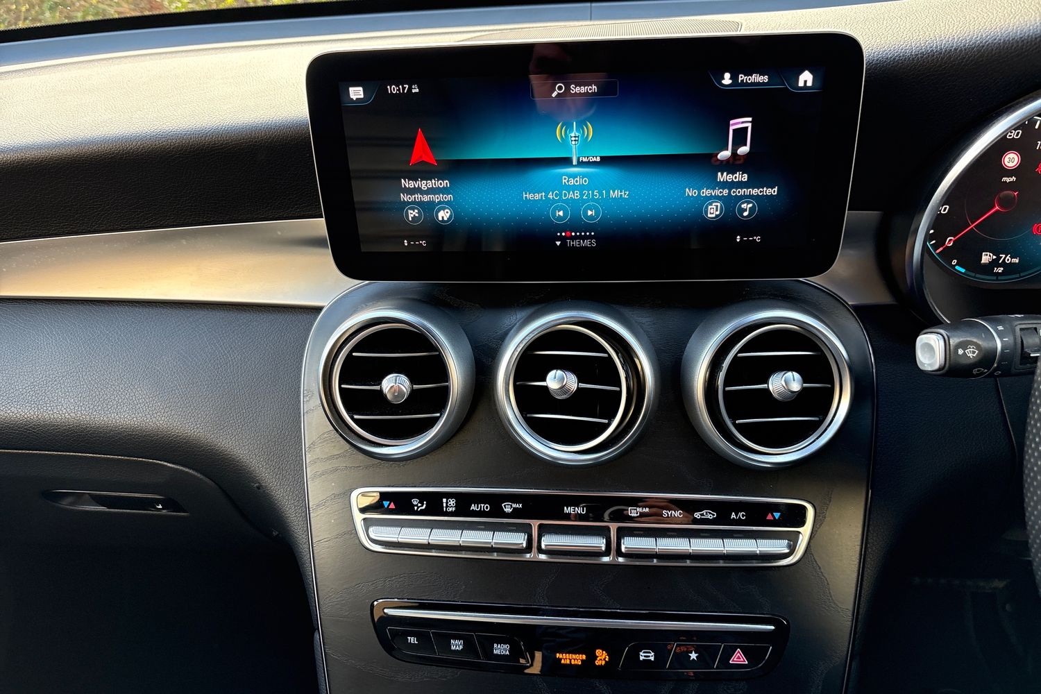 Used Mercedes-Benz GLC 2019 for sale - 77926900: Photo 11