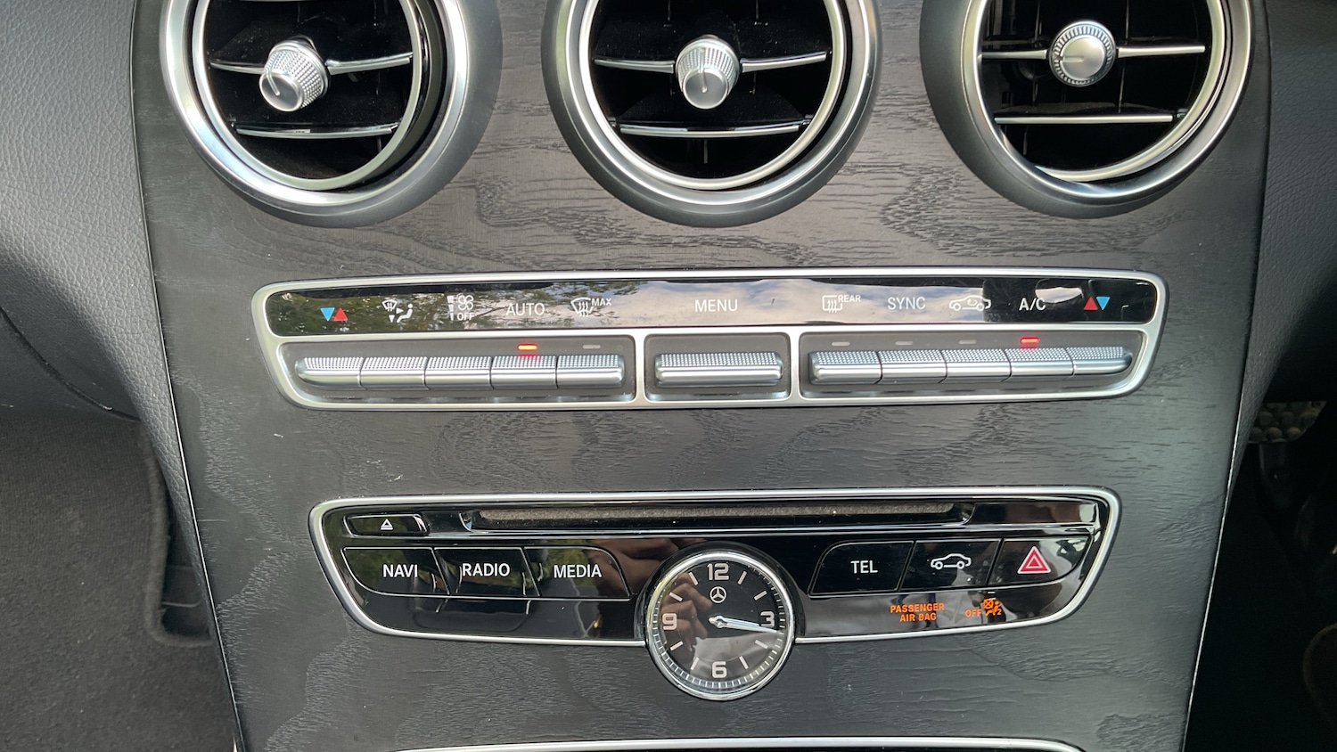 Used Mercedes-Benz C-Class 2017 for sale - 75859560: Photo 5