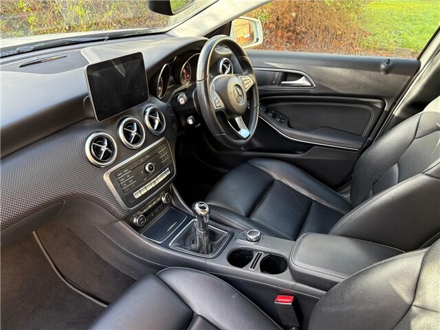 Used Mercedes-Benz A-Class 2017 for sale - 77292915: Photo 24