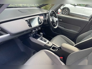 Used Honda Jazz 2022 for sale - 75783415: Photo 2