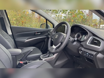Used Suzuki S-Cross 2023 for sale - 76190751: Photo