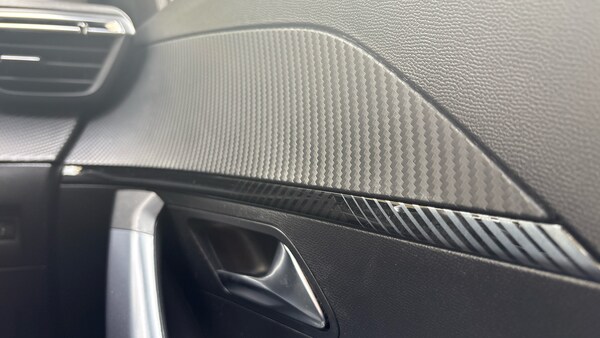 Used Peugeot 2008 2020 for sale - 76111224: Photo 24