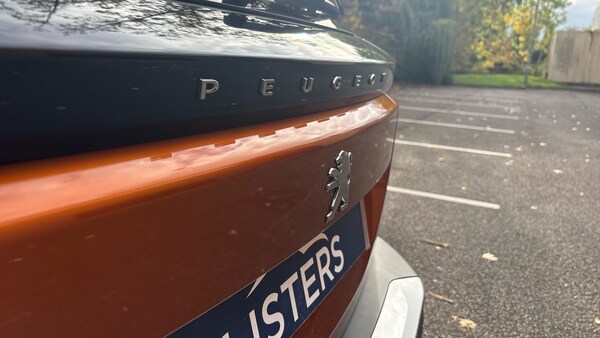 Used Peugeot 2008 2020 for sale - 76111224: Photo 27