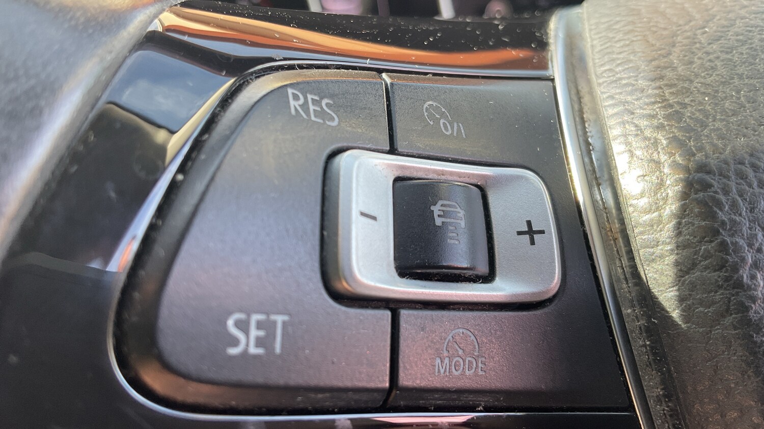 Used Volkswagen Tiguan 2018 for sale - 76111178: Photo 16