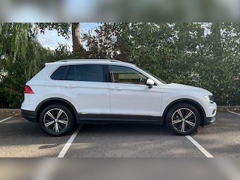 Used Volkswagen Tiguan 2018 for sale - 76111178: Photo