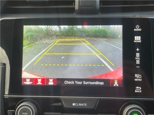 Used Honda Civic 2018 for sale - 76730802: Photo 13