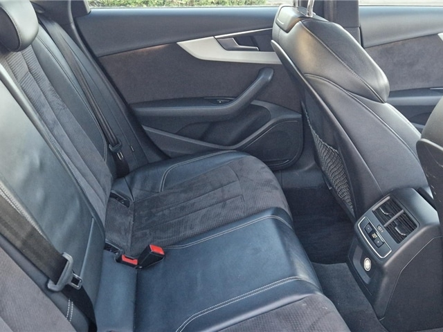 Used Audi A4 2018 for sale - 77239262: Photo 7