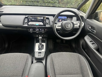 Used Honda Jazz 2023 for sale - 76716728: Photo