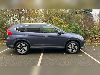 Used Honda CR-V 2017 for sale - 76359792: Photo