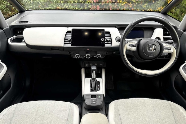 Used Honda Jazz 2022 for sale - 76102754: Photo 4