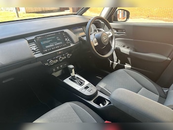 Used Honda Jazz 2023 for sale - 75081468: Photo