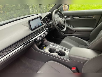 Used Honda Civic 2024 for sale - 76692723: Photo