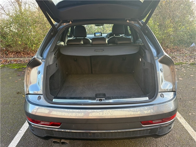 Used Audi Q3 2017 for sale - 77013393: Photo 11