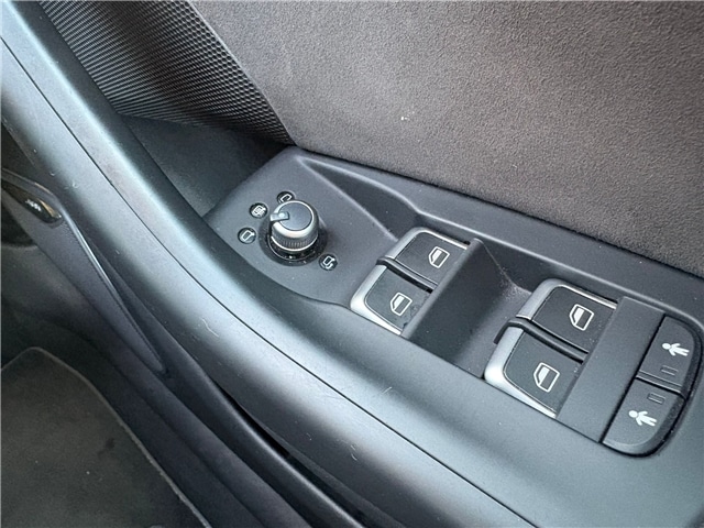 Used Audi Q3 2017 for sale - 77013393: Photo 17