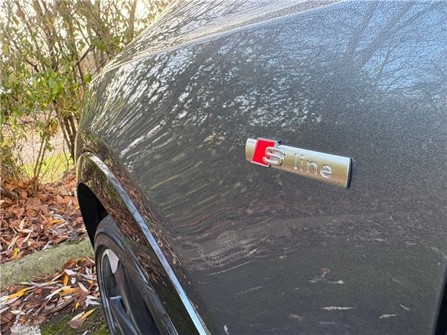 Used Audi Q3 2017 for sale - 77013393: Photo 30