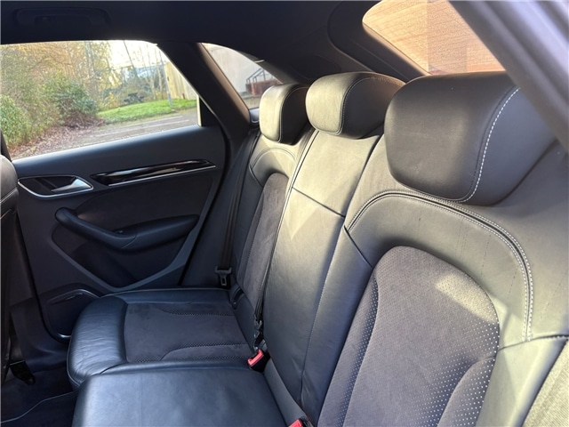 Used Audi Q3 2017 for sale - 77013393: Photo 31