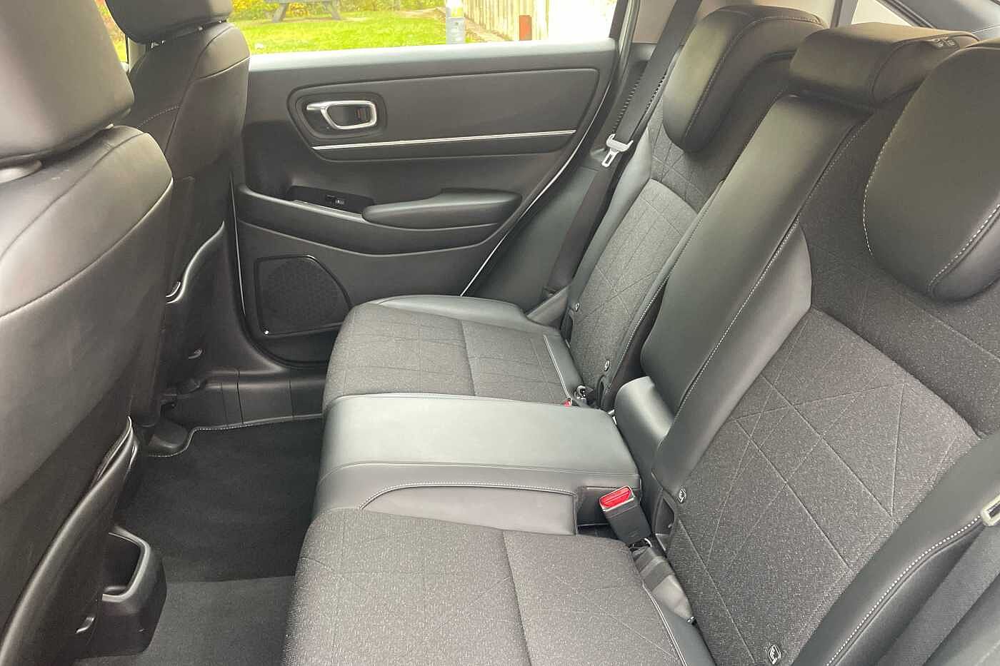 Used Honda HR-V 2023 for sale - 76123859: Photo 8