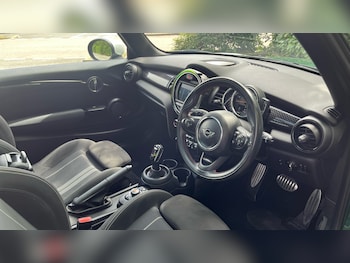 Used MINI Hatch 2020 for sale - 75564932: Photo