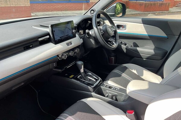 Used Honda HR-V 2025 for sale - 74876640: Photo 2