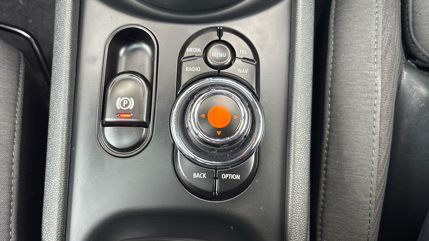 Used MINI Clubman 2017 for sale - 76139743: Photo 18