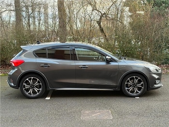 Used Ford Focus 2019 for sale - 77442142: Photo