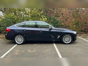 Used BMW 3 Series Gran Turismo 2017 for sale - 76111255: Photo