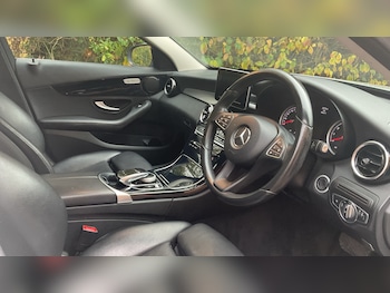 Used Mercedes-Benz C Class 2017 for sale - 76474525: Photo