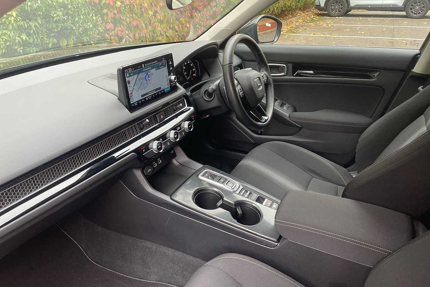 Used Honda Civic 2024 for sale - 76176083: Photo 2